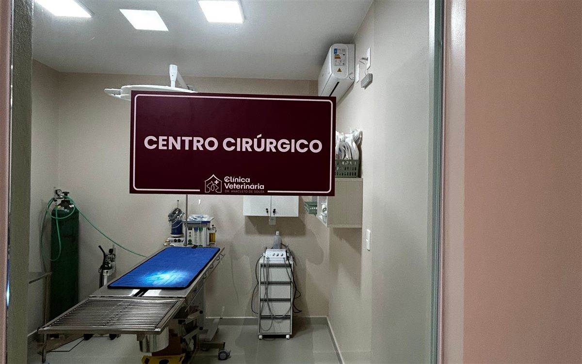 Centro cirúrgico da Clínica Anacleto